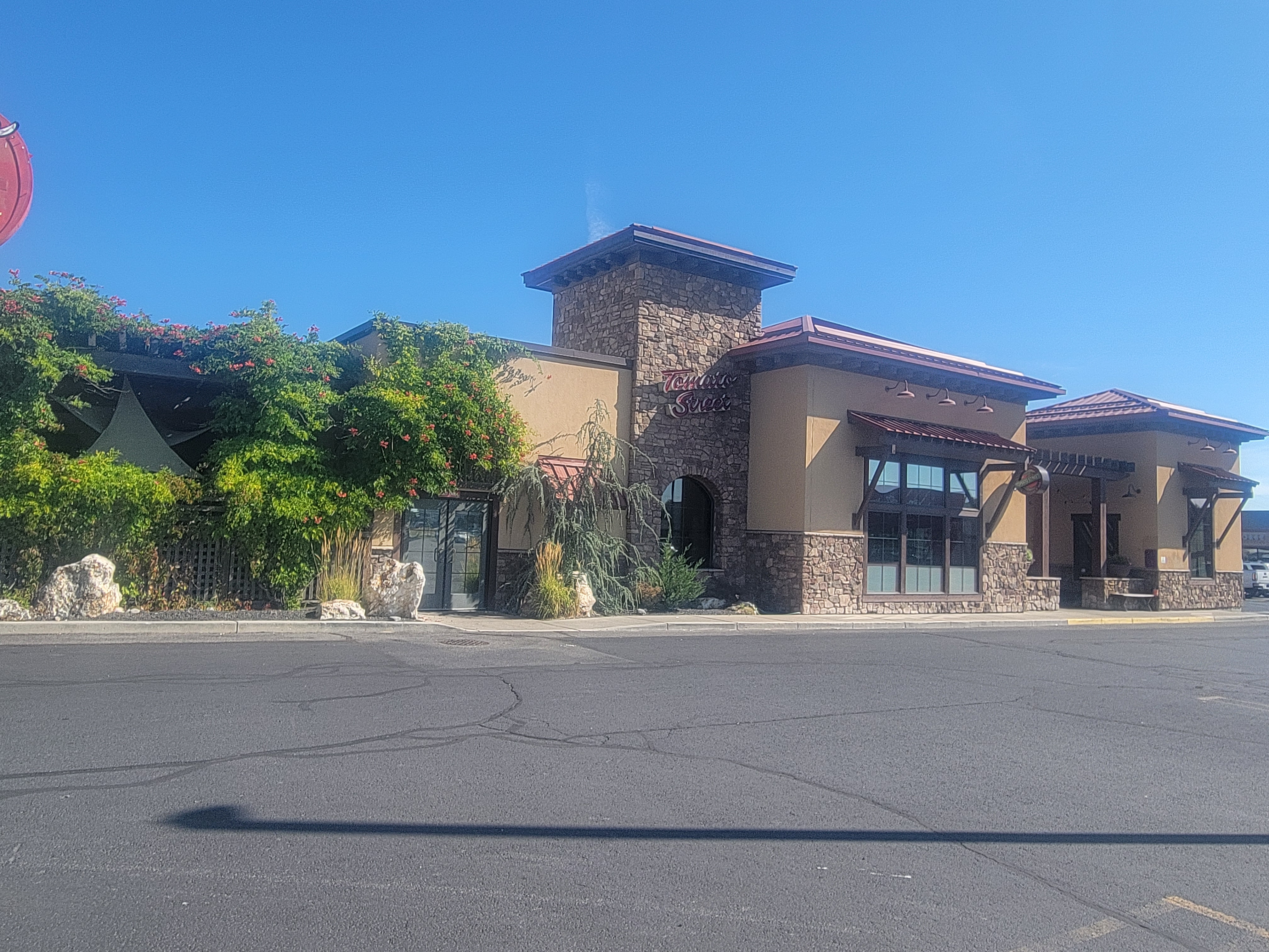 Tomato Street Spokane restaurant exterior